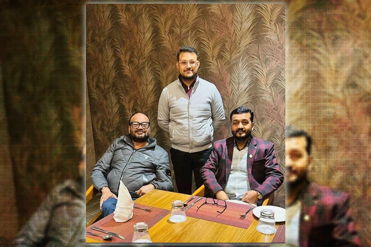 रजश_अगरवल_अकर_भङर_अगरवल_परदप_यदव_ZY5kL0ns6L-1774941718.jpg