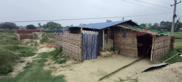 मधेशमा थरीथरीका आवास योजना