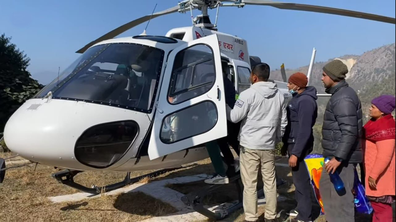 मध्य पूर्वी पहाडमा स्वास्थ्य सेवाः उपचार नपाएर ज्यान गुमाउने, ऋण बोकेर हेलिकप्टर चढ्ने बाध्यता
